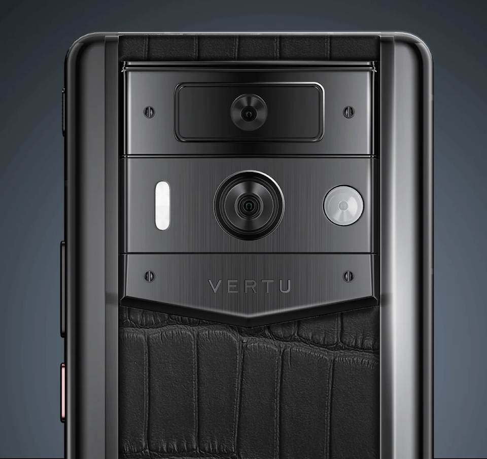 METAVERTU 2ND GENERATION LUXURY CUSTOM MADE GOLD WITH DIAMONDS ALLIGATOR BLACK NEW 100% TẠI HOÀNG LUXURY