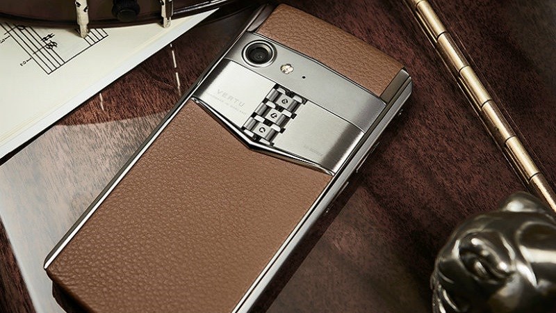 Vertu Aster P Caramel Brown New Calf: Giá tham khảo 88 triệu đồng
