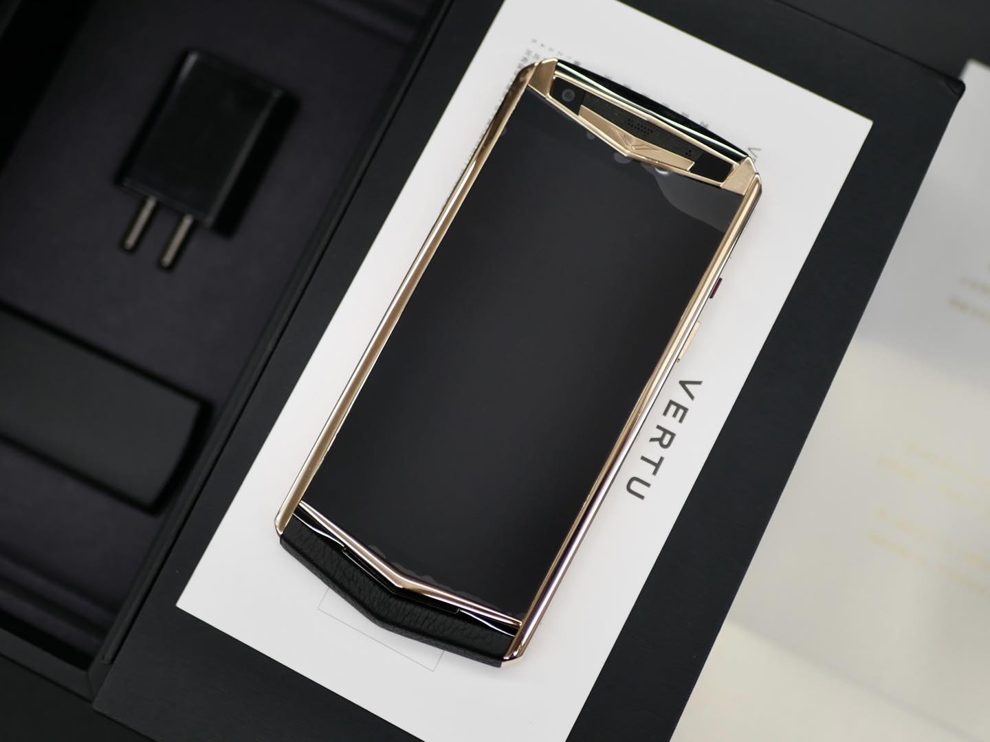 vertu aster p full gold