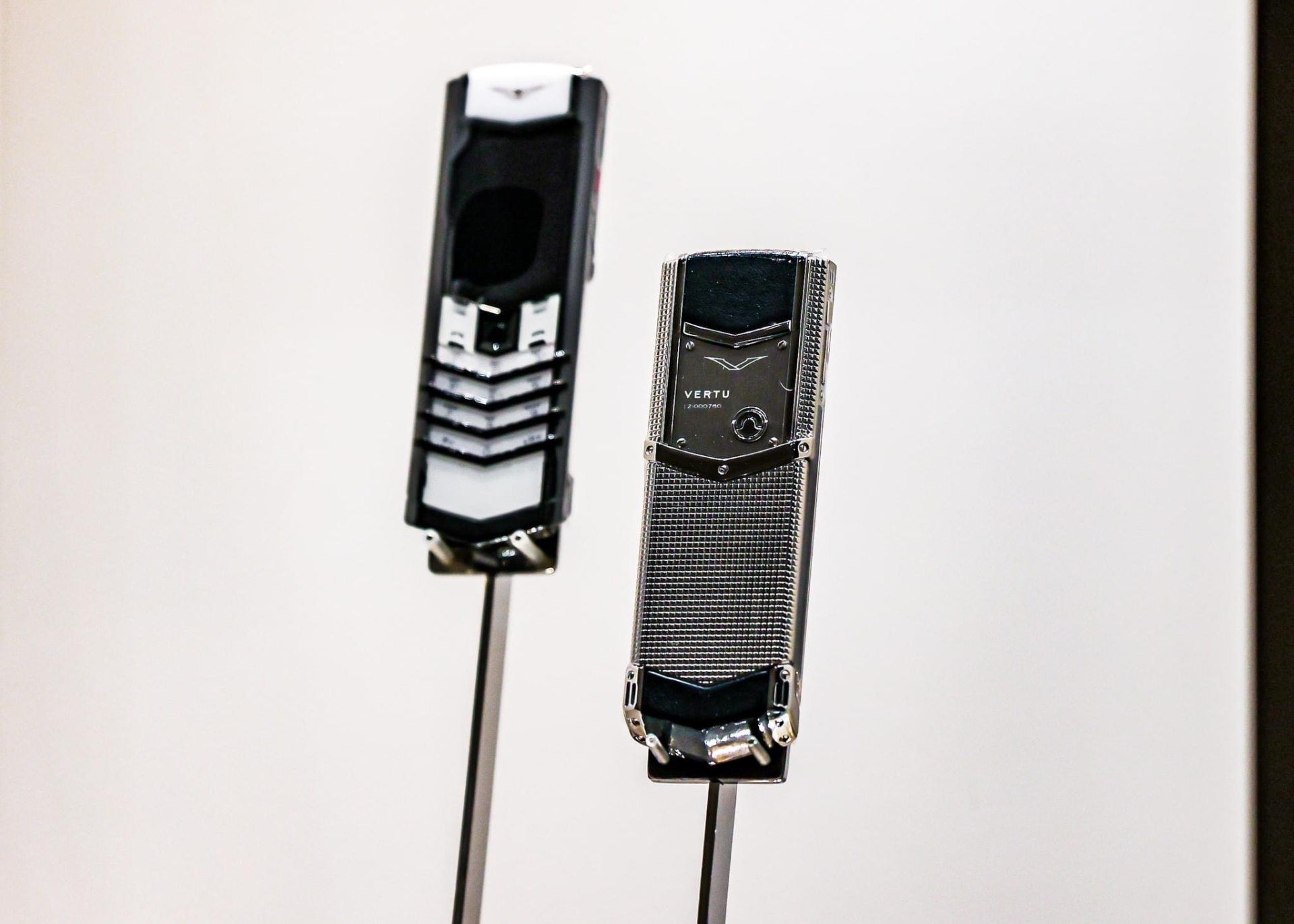 điện thoại vertu signature s