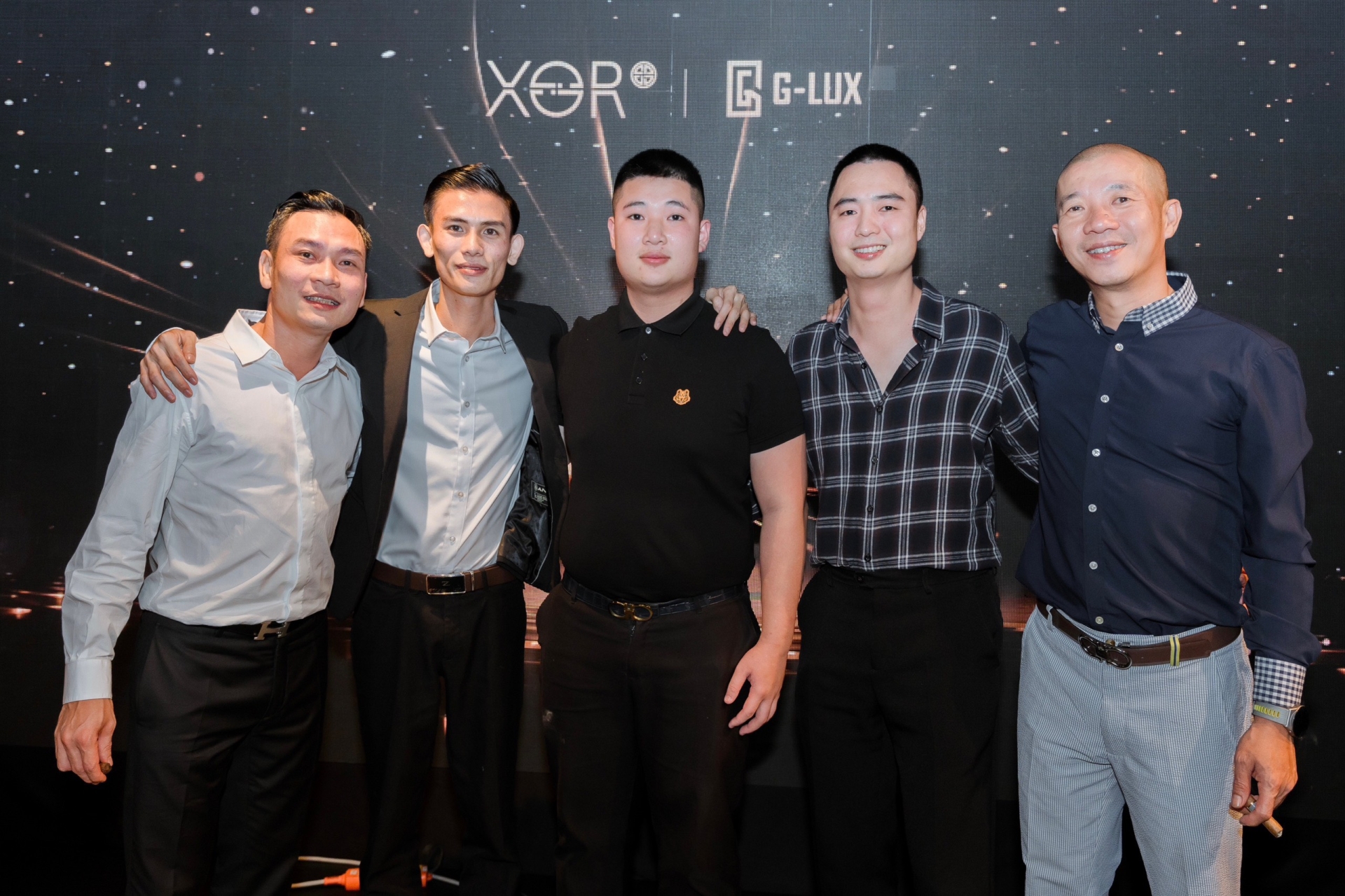 ĐIỆN THOẠI XOR X2 - ĐẲNG CẤP QUÝ ÔNG HIỆN ĐẠI