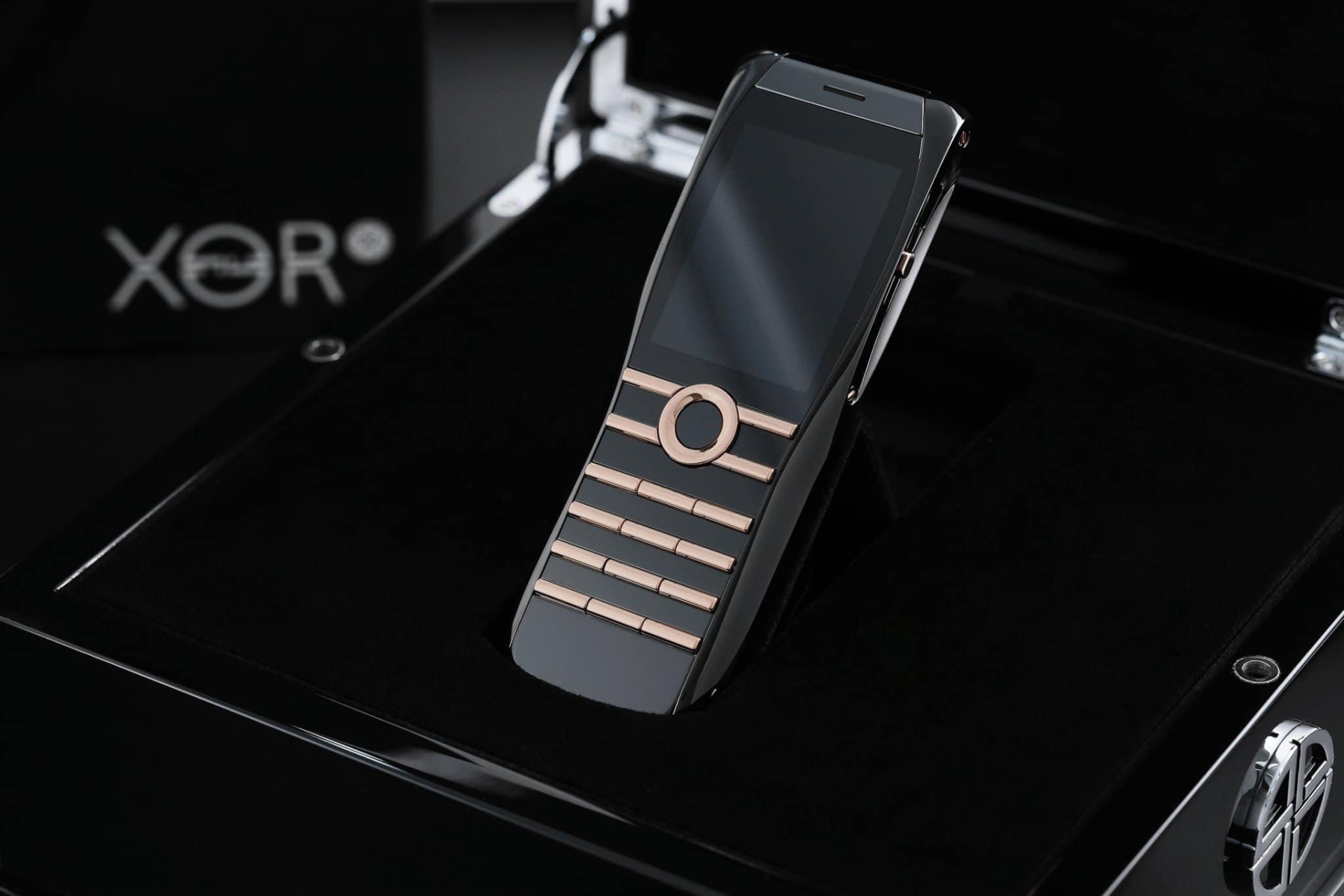 ĐIỆN THOẠI XOR X2 - ĐẲNG CẤP QUÝ ÔNG HIỆN ĐẠI