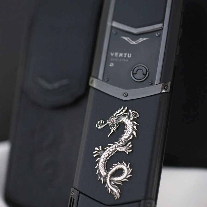Signature S Dragon Black