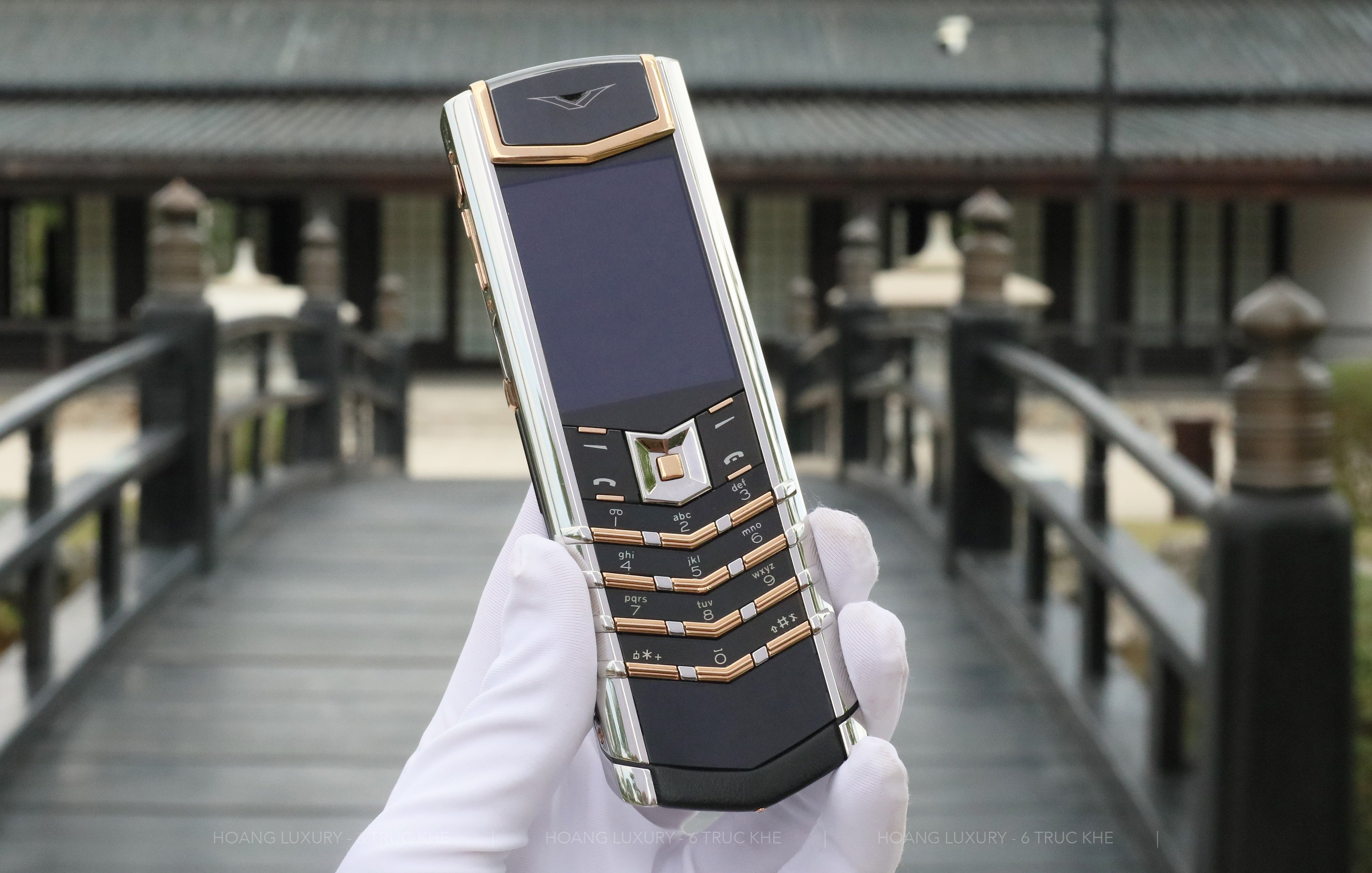Vertu Signature S thép bóng điểm vàng hồng