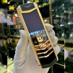 Signature S Yellow Gold Diamond Bag Keys Like New