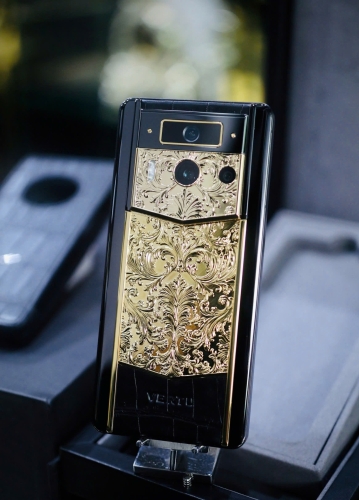 Lướt Full Set - METAVERTU 2 Generation Custom Golden Carved Floral Decoration with Alligator Black