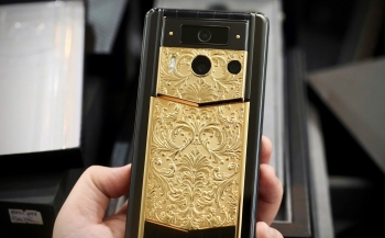 Lướt Full Set - METAVERTU 2 Generation Custom Golden Carved Floral Decoration with Alligator Black