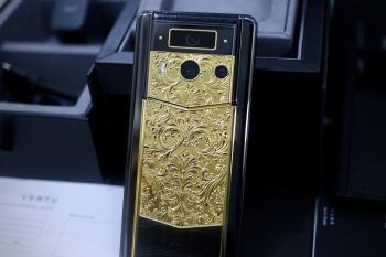 Lướt Full Set - METAVERTU 2 Generation Custom Golden Carved Floral Decoration with Alligator Black