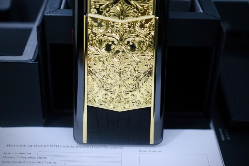Lướt Full Set - METAVERTU 2 Generation Custom Golden Carved Floral Decoration with Alligator Black