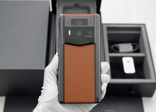 METAVERTU 2ND GENERATION CALF LEATHER WEB3 AI PHONE - BROWN