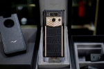 METAVERTU 2 GENERATION LUXURY CUSTOM MADE GOLD WITH DIAMONDS ALLIGATOR BLACK