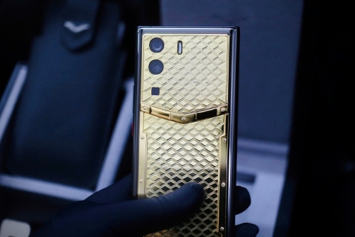 METAVERTU 1 Gold Lướt