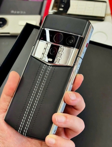 Vertu Agent Q Silver Regular Set Black Quilted Stitch (Pure Black) Calf 1TB