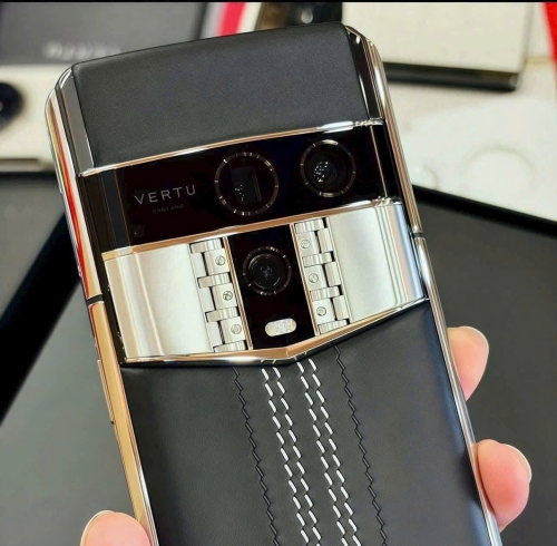 Vertu Agent Q Silver Regular Set Black Quilted Stitch (Pure Black) Calf 1TB