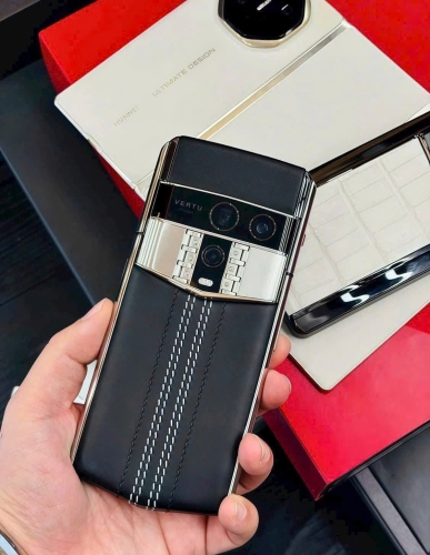 Vertu Agent Q Silver Regular Set Black Quilted Stitch (Pure Black) Calf 1TB