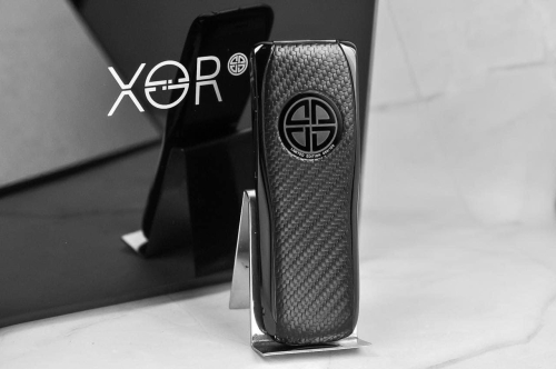 XOR TITANIUM X2 EBONY CARBON SHIELD